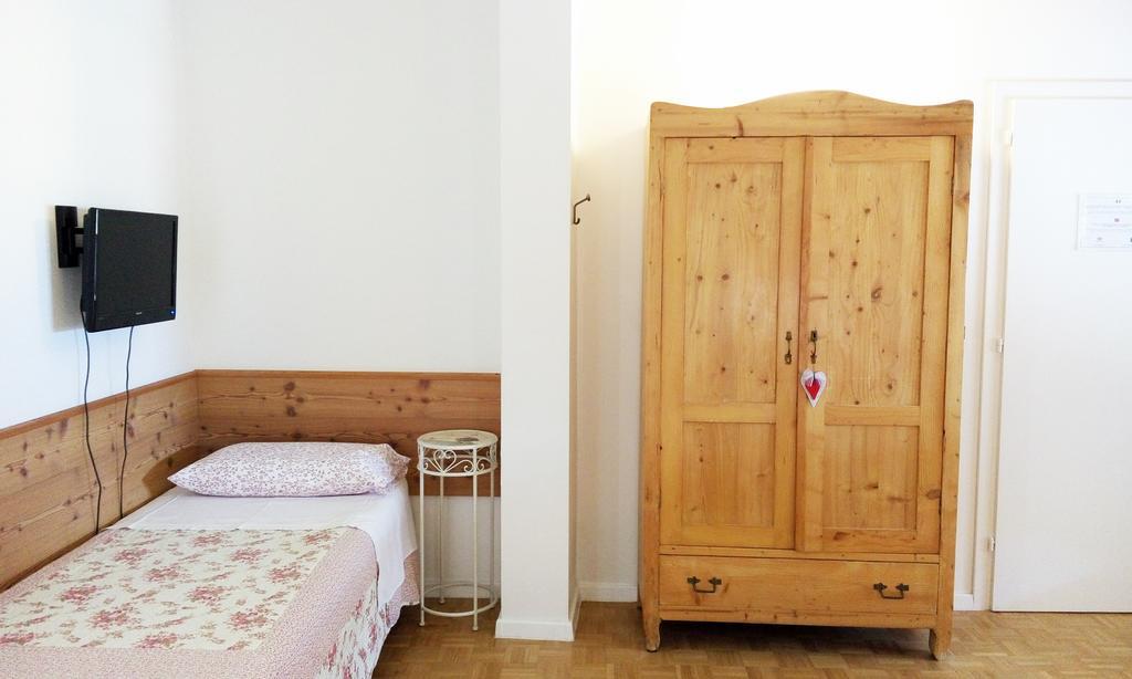 B&B Casa Brunelli Trento Luaran gambar